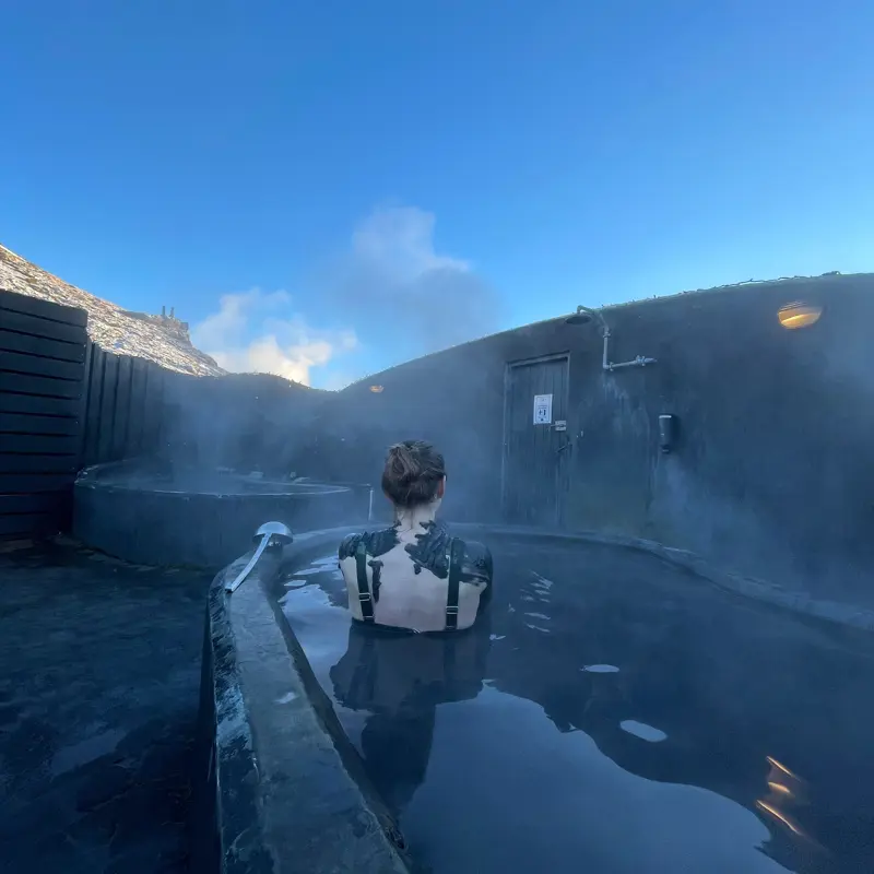 Volcanic mud bathing in an outdoor pot